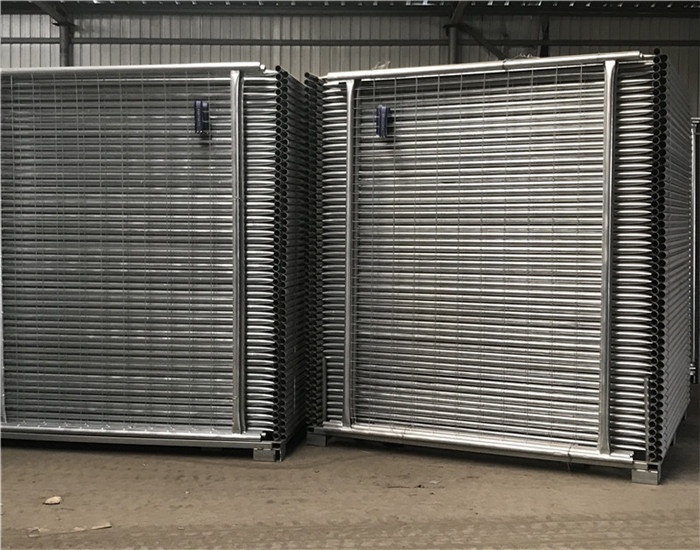 Temp fence panels last more than 10 years in Tropical and subtropical climates