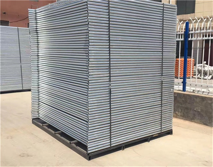 Temporary fence panels Economical pre-galvanised finish or hot dipped galvanized for durability