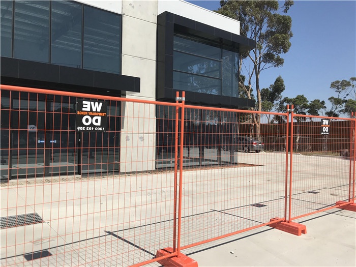 Powder Coated Orange Color Temporary fencing panels 2100mm x 2400mm