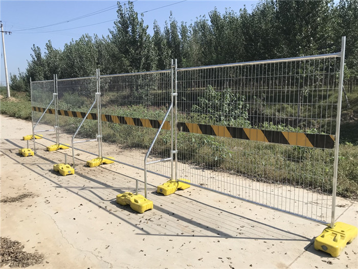 Low Cost Temporary Fencing Panels