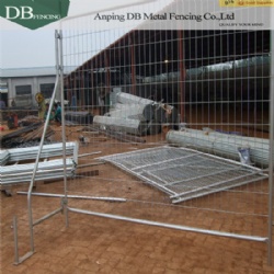 Australia Temporary Fencing Panels 2.1m x 2.4m Width OD 32mm wall thick 2.0mm infilled mesh 4.0 x 60 x 150mm