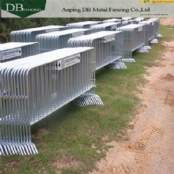 Galvanized 7.5’(2.3 m) x 43’’(109.2 cm) Crowd Control Barrier