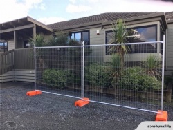 Temporary Fence - Plastic Base - Steel Clamps - Bracing - Gate - Shade Cloth
