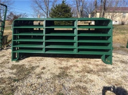 Galvanized & Powder Coated Corral Panel